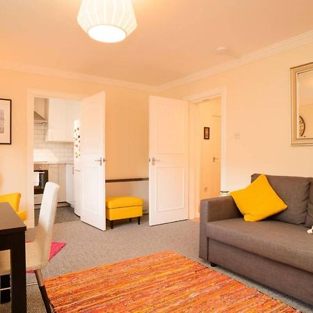 إدنبرة Altido Lovely Apartment For 4 With Free Parking المظهر الخارجي الصورة